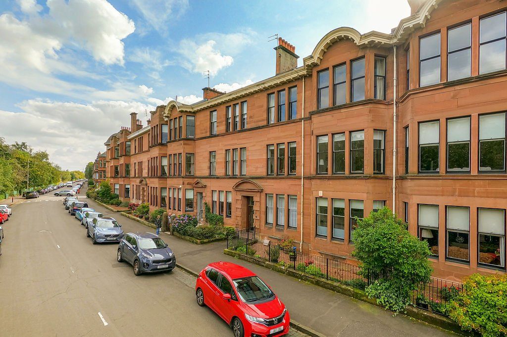 3 bed flat for sale in Fotheringay Road, Glasgow G41 Zoopla