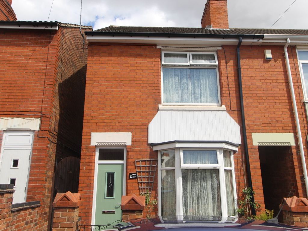 2 bed end terrace house for sale in Crescent Road, Hugglescote
