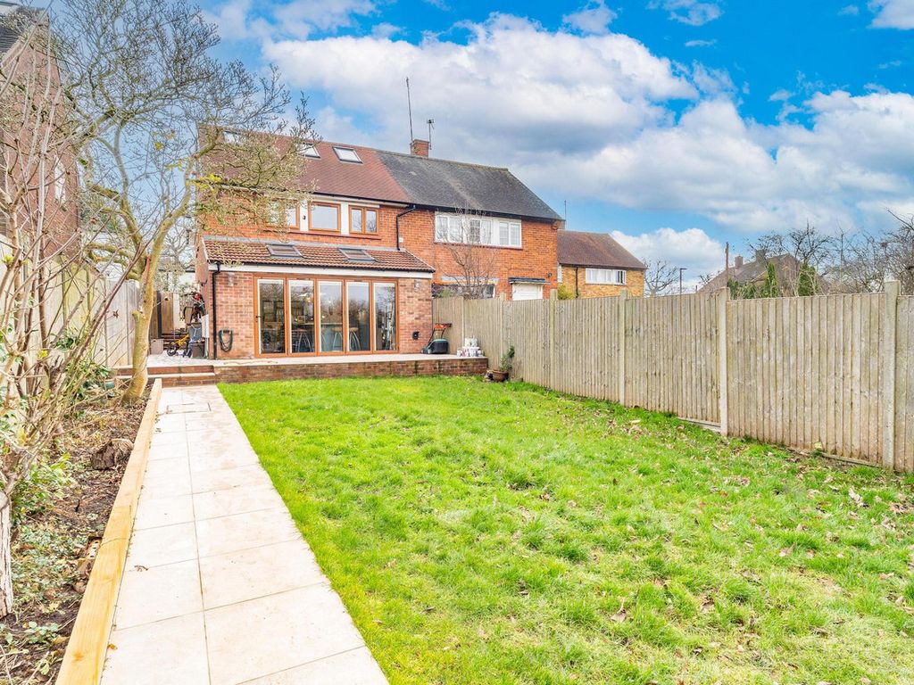 4 bed semidetached house for sale in Ayot Path, Borehamwood WD6, £