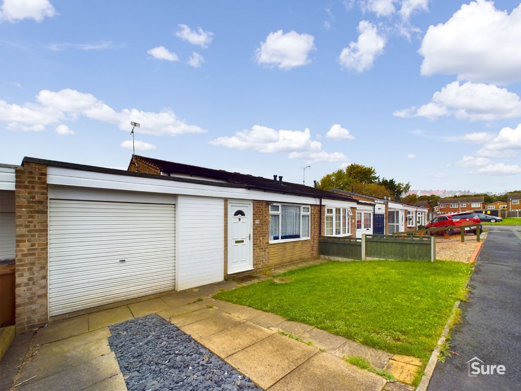 2 bed semidetached house to rent in Leslie Close, Littleover, Derby