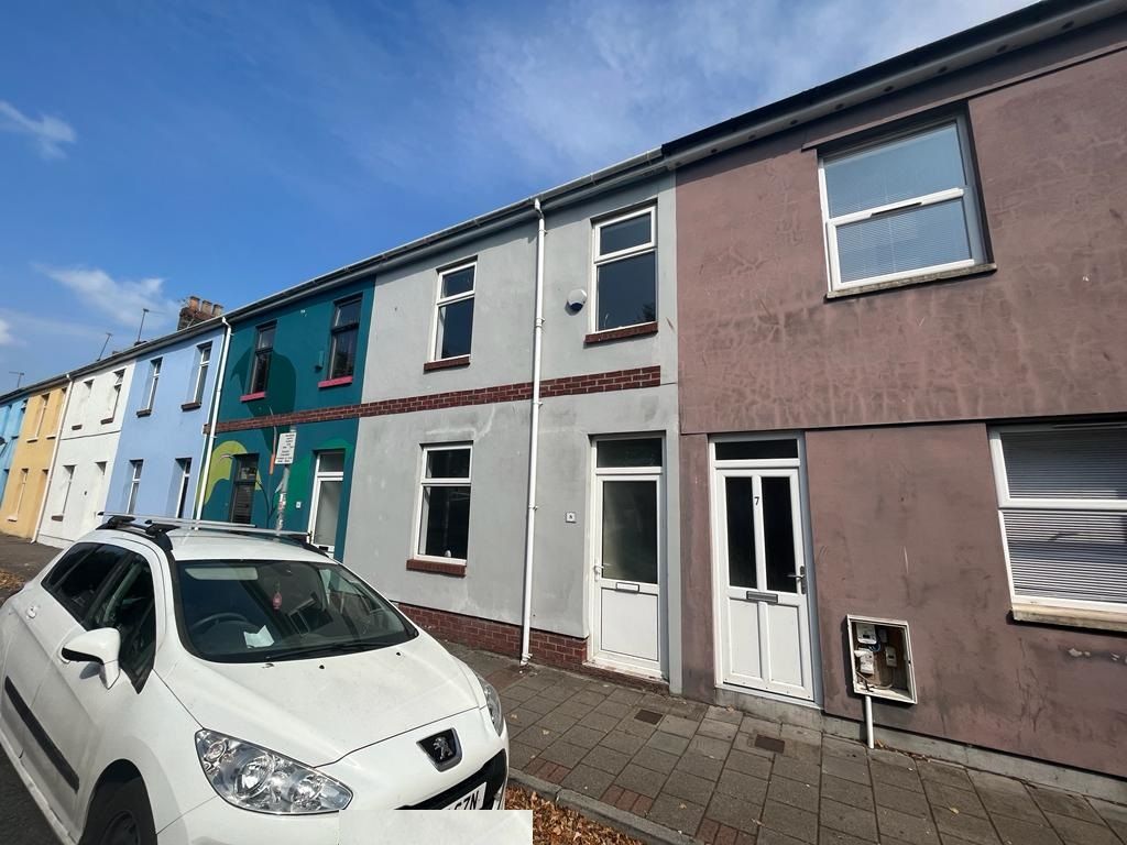 3 bed terraced house for sale in Elm Street, Roath, Cardiff CF24 Zoopla
