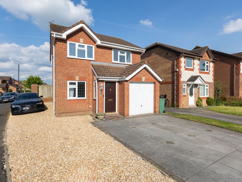 3 bed detached house for sale in Hastings Avenue, Warton PR4, £265,000