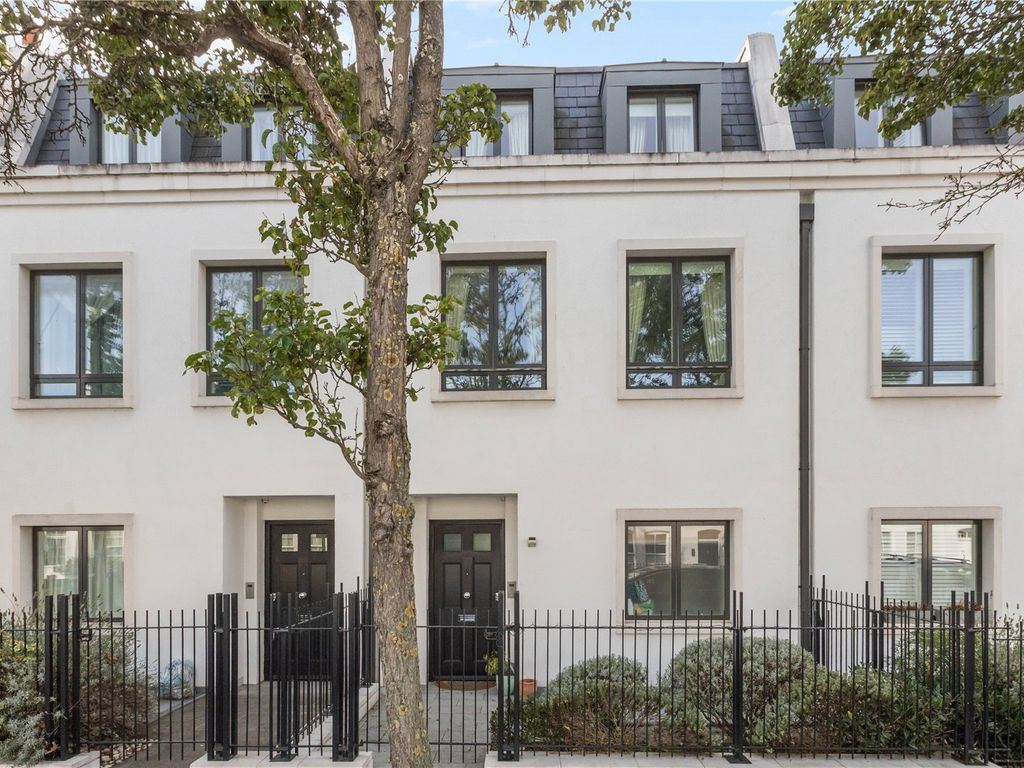 3 bed terraced house for sale in Farm Lane, London SW6, £2,850,000 Zoopla