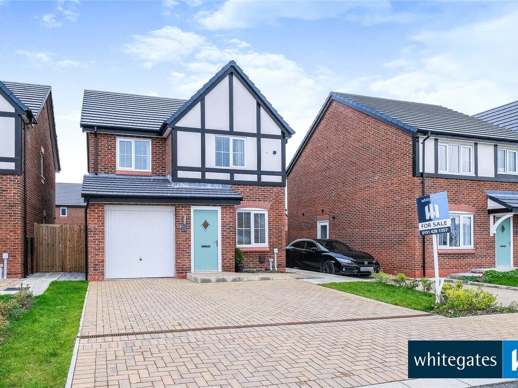 3 bed detached house for sale in Thomas Crescent, Halewood, Liverpool, Merseyside L26, £290,000