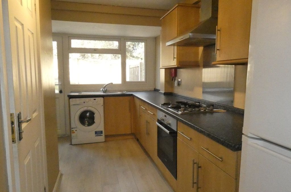 1 bed flat to rent in Eccleston Road, London W13 Zoopla