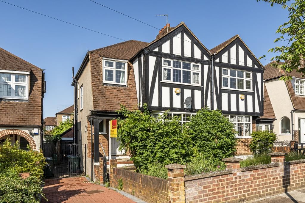 3 bed semidetached house for sale in High EN5 Zoopla