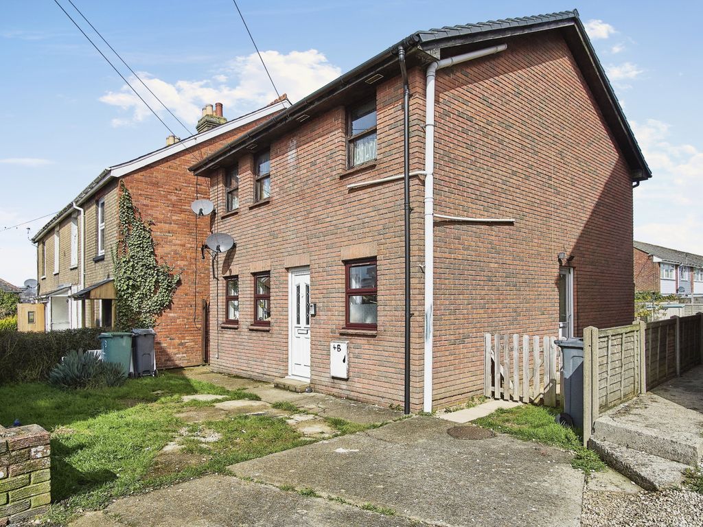 2 bed for sale in Falcon Road, East Cowes PO32 Zoopla