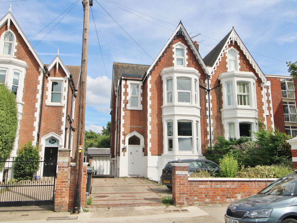 2 bed flat for sale in Outram Road, Southsea PO5 Zoopla