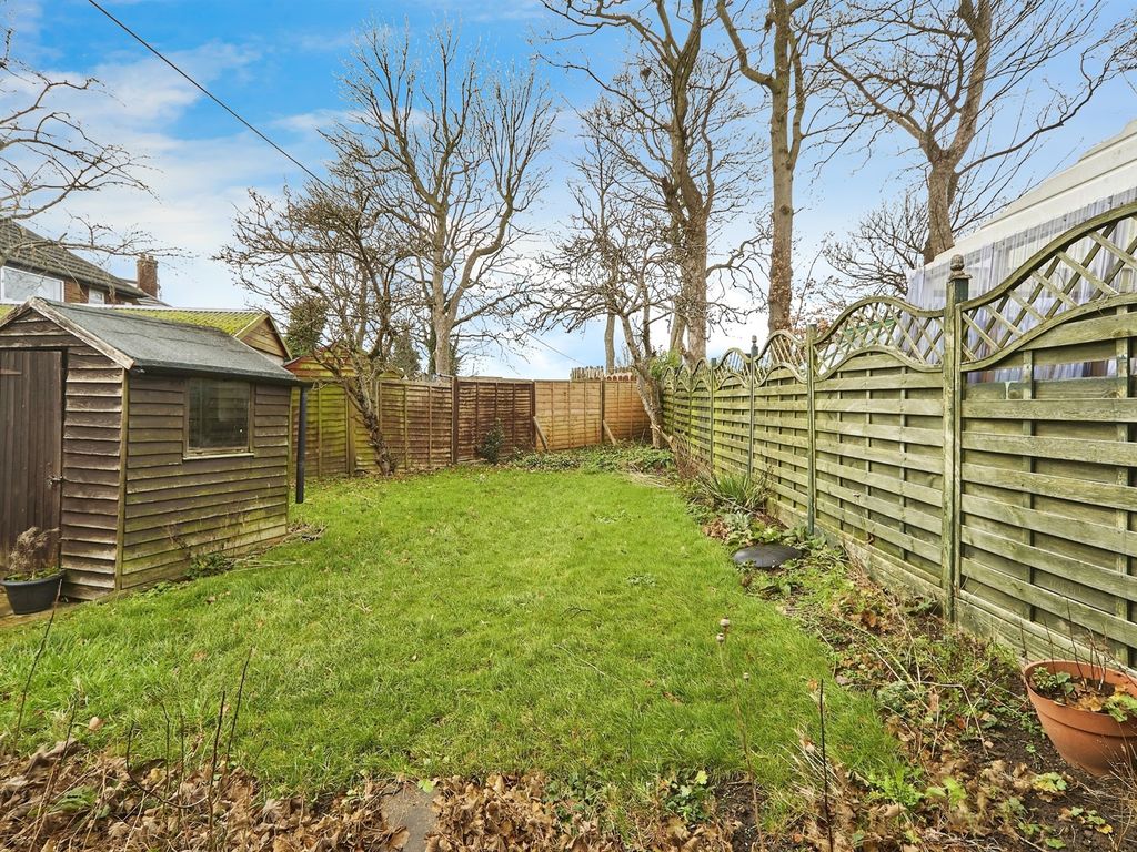 3 bed semidetached house for sale in Green Hill Drive, Leeds LS13, £