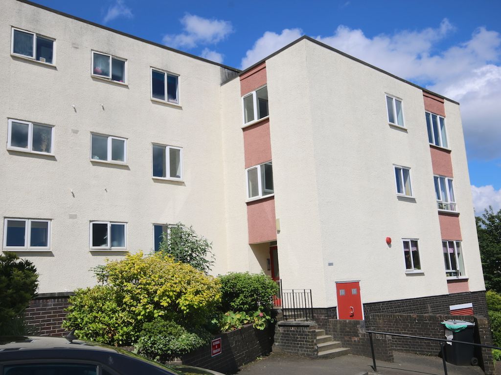 3 bed flat to rent in Balcarres Court, Morningside, Edinburgh EH10 Zoopla
