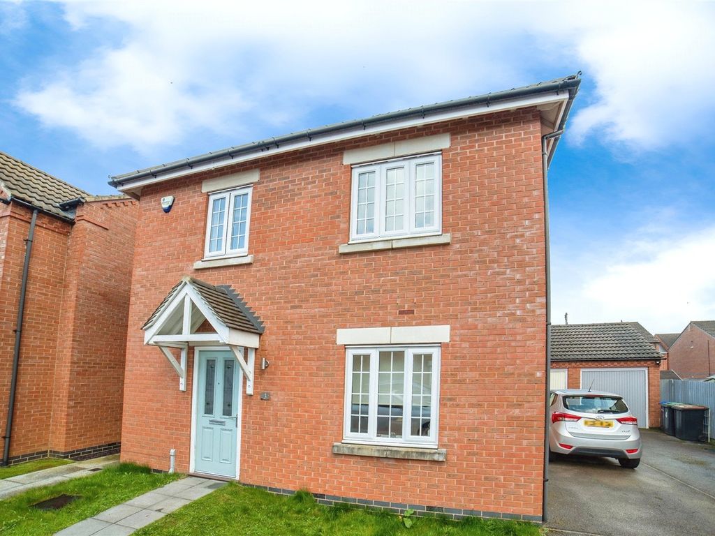 4 bed detached house for sale in Merlin Court, SuttonInAshfield