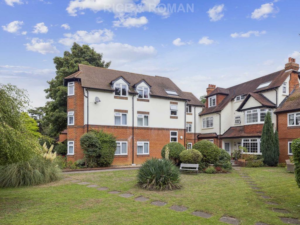 1 bed flat for sale in Mayfield Road, Weybridge KT13 Zoopla