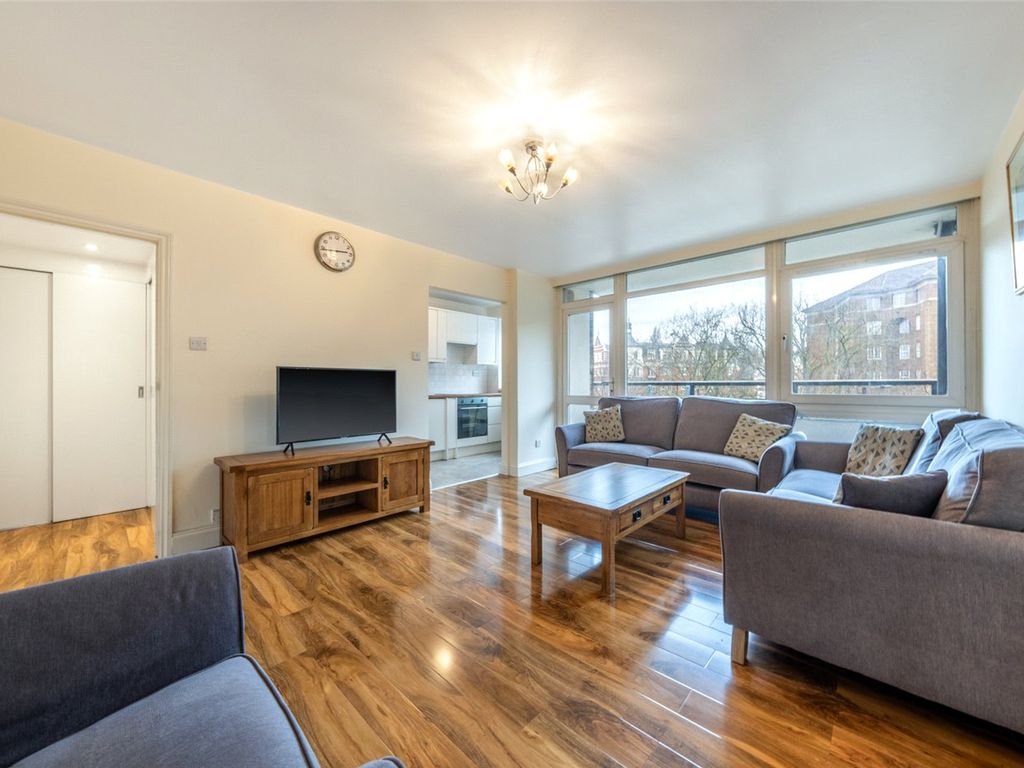 1 bed flat to rent in Stuart Tower, 105 Maida Vale, London W9, £2,200