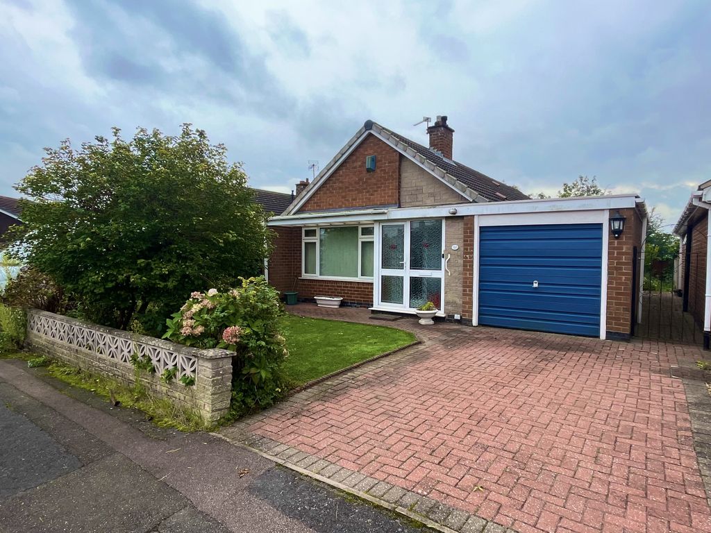 2 bed detached bungalow for sale in Cherrywood Gardens, Thorneywood