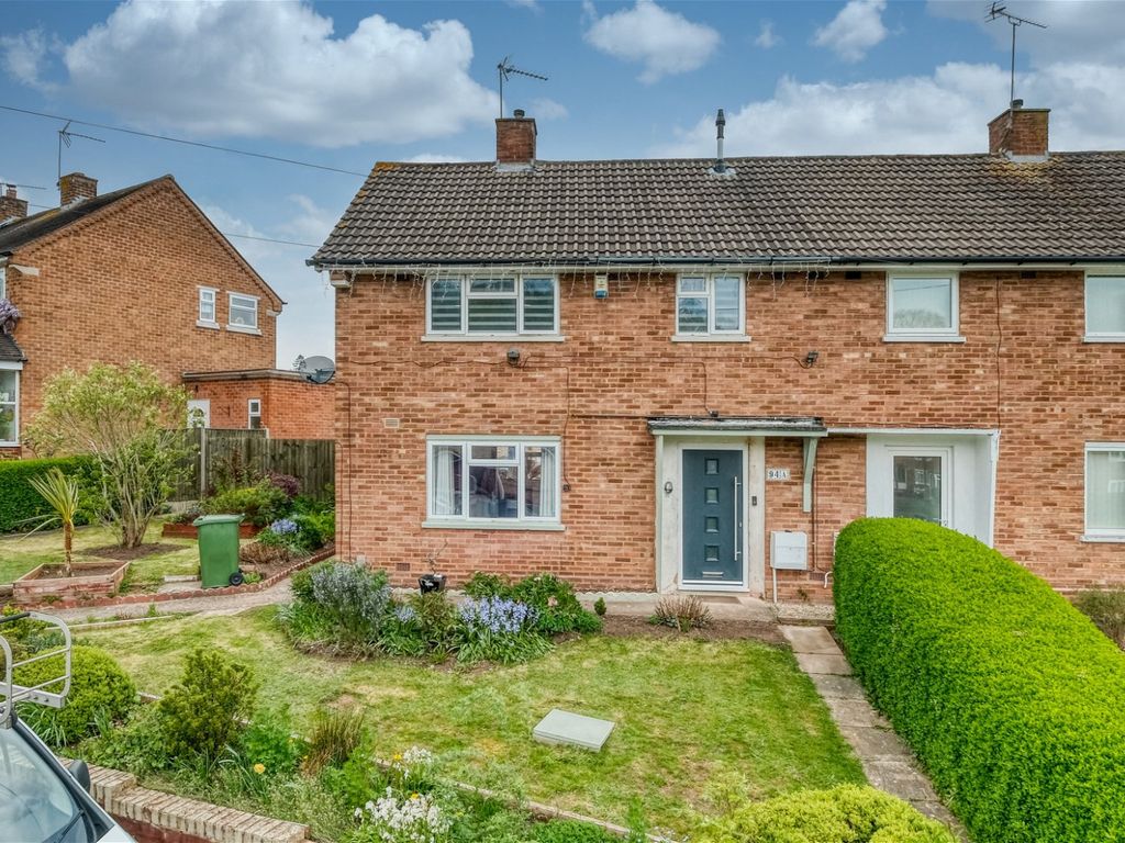 3 bed semidetached house for sale in Foxlydiate Crescent, Batchley