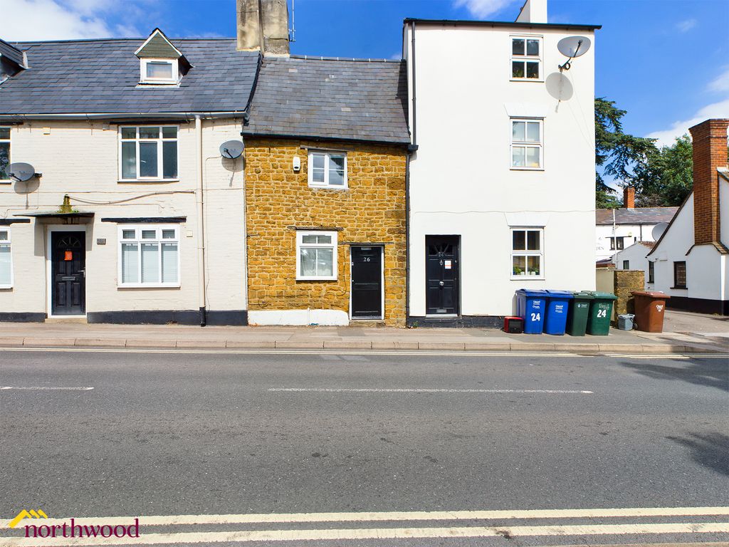 2 bed terraced house to rent in West Bar Street, Banbury OX16 Zoopla