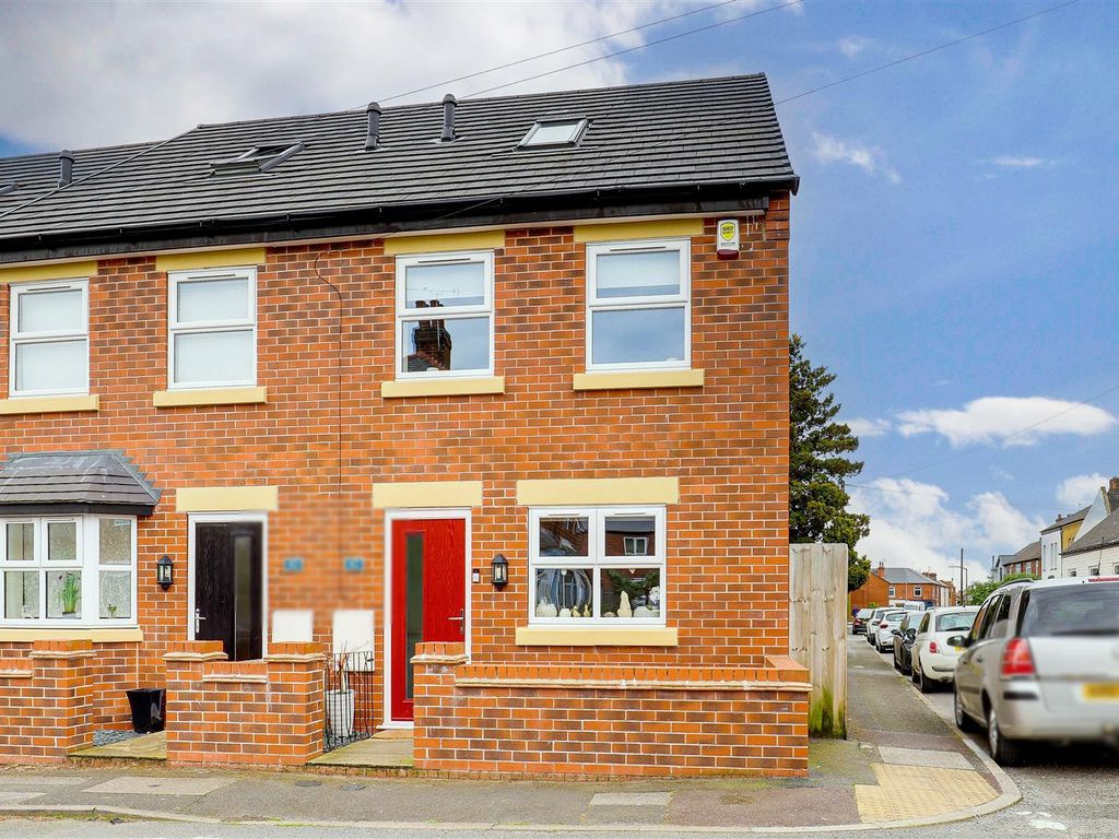 3 bed end terrace house for sale in Burford Street, Arnold