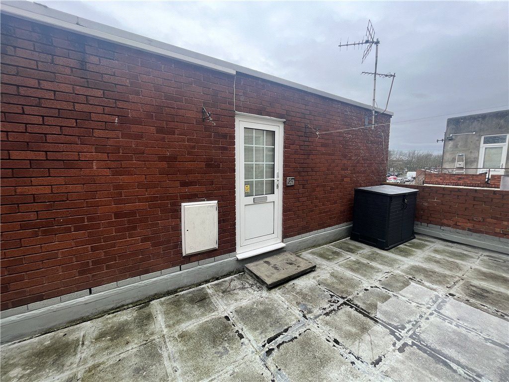 1 bed flat for sale in Kingston Road, Portsmouth, Hampshire PO1 Zoopla