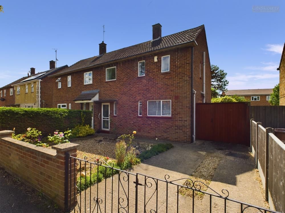 2 bed semidetached house for sale in Acacia Avenue, Dogsthorpe
