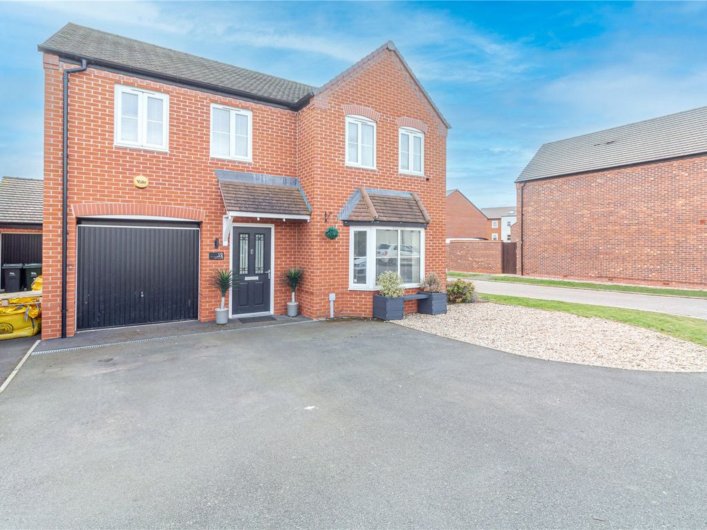 4 bed detached house for sale in Juno Close, Kempsey, Worcester