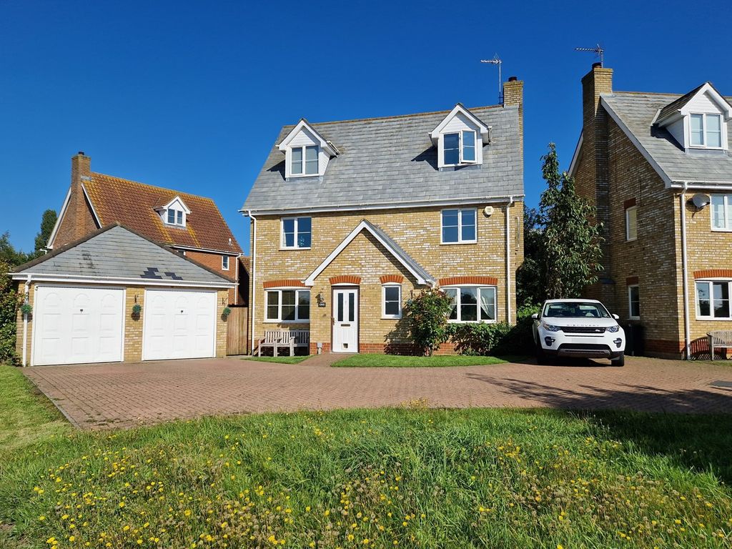 5 bed detached house for sale in Wells Way, Debenham, Stowmarket IP14