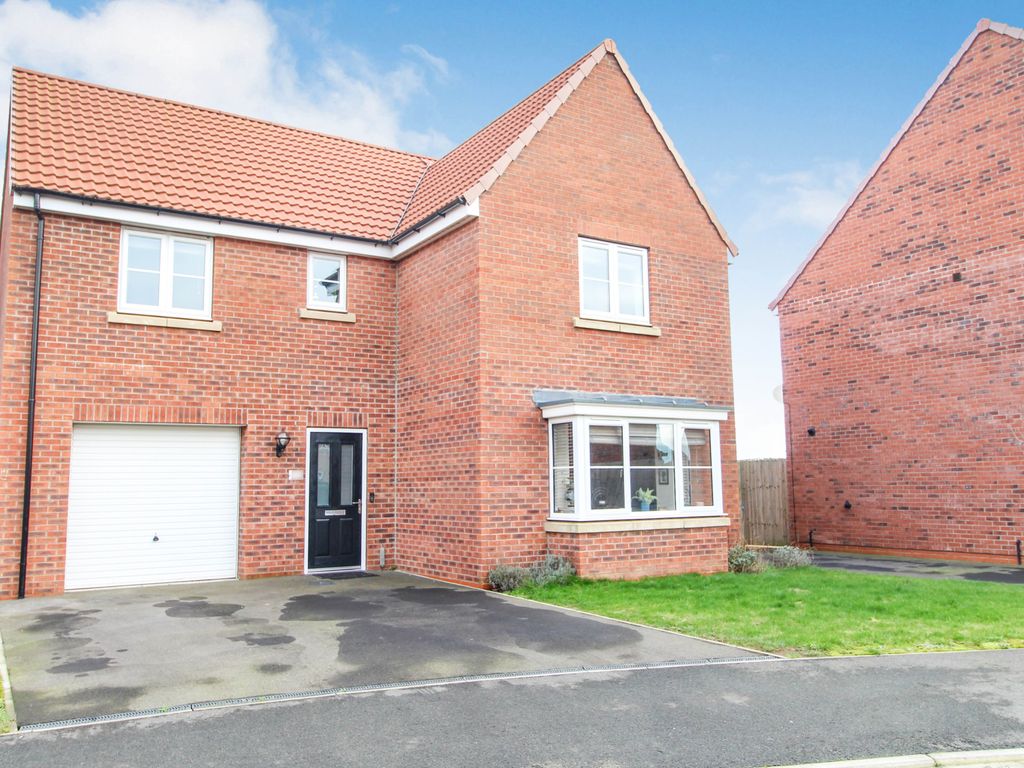 4 bed detached house for sale in Harrier Close, Brayton YO8 Zoopla