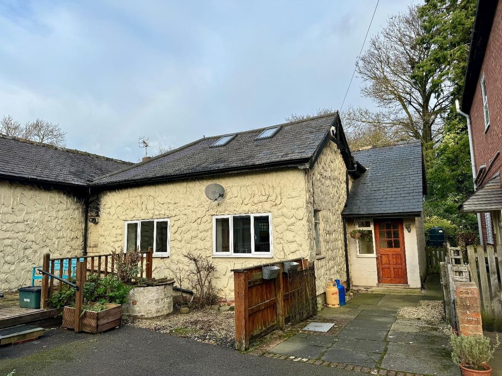 2 bed cottage for sale in Dalton Road, Croft On Tees, Darlington DL2, £150,000 Zoopla
