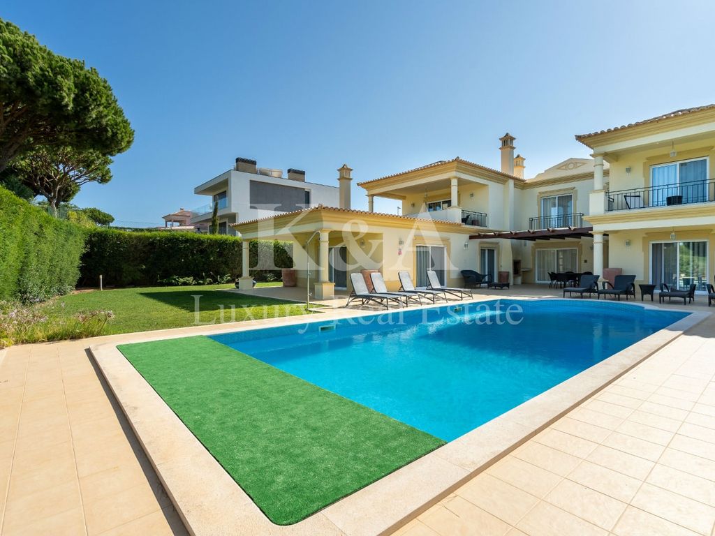 4 bed detached house for sale in Quarteira, Quarteira, Loulé Zoopla