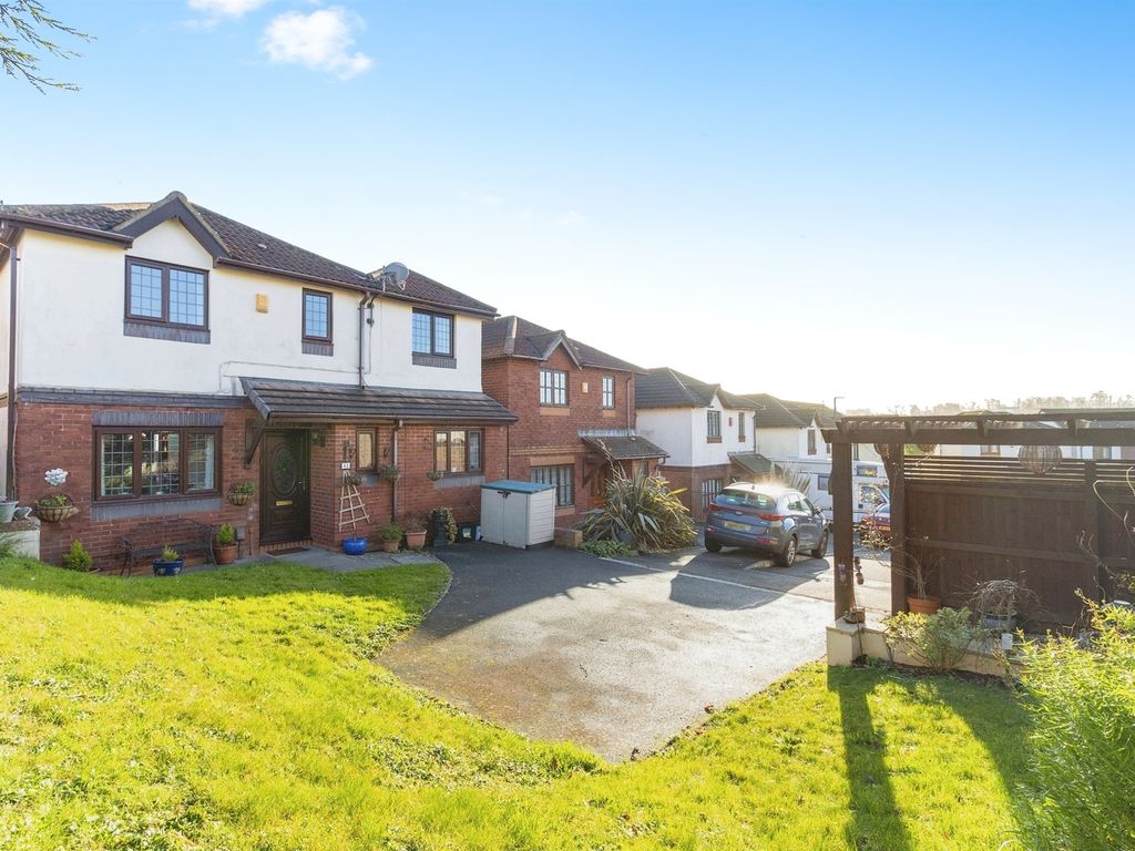 5 bed detached house for sale in Tallow Wood Close, Paignton TQ3, £