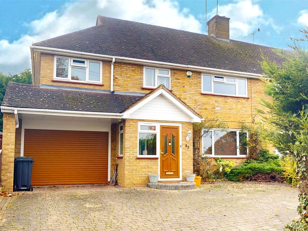 5 bed semidetached house for sale in Church Road, Basildon, Essex SS16