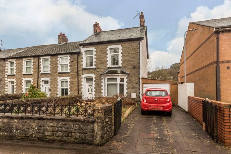 3 bed end terrace house for sale in Lewis Terrace, Pontnewynydd