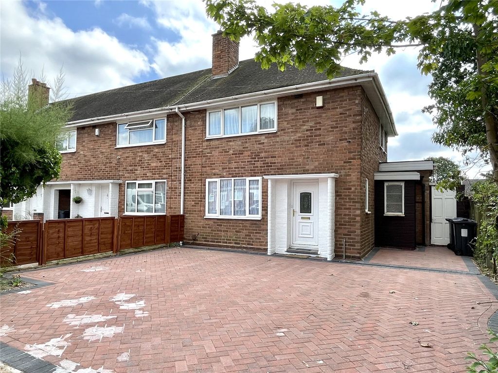 2 bed end terrace house for sale in Kitsland Road, Shard End