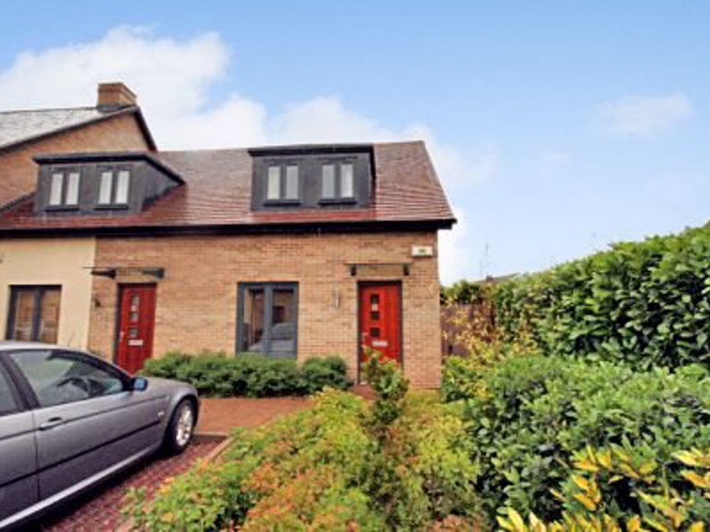 2 bed terraced house to rent in The Hurdles, Brampton, Huntingdon PE28