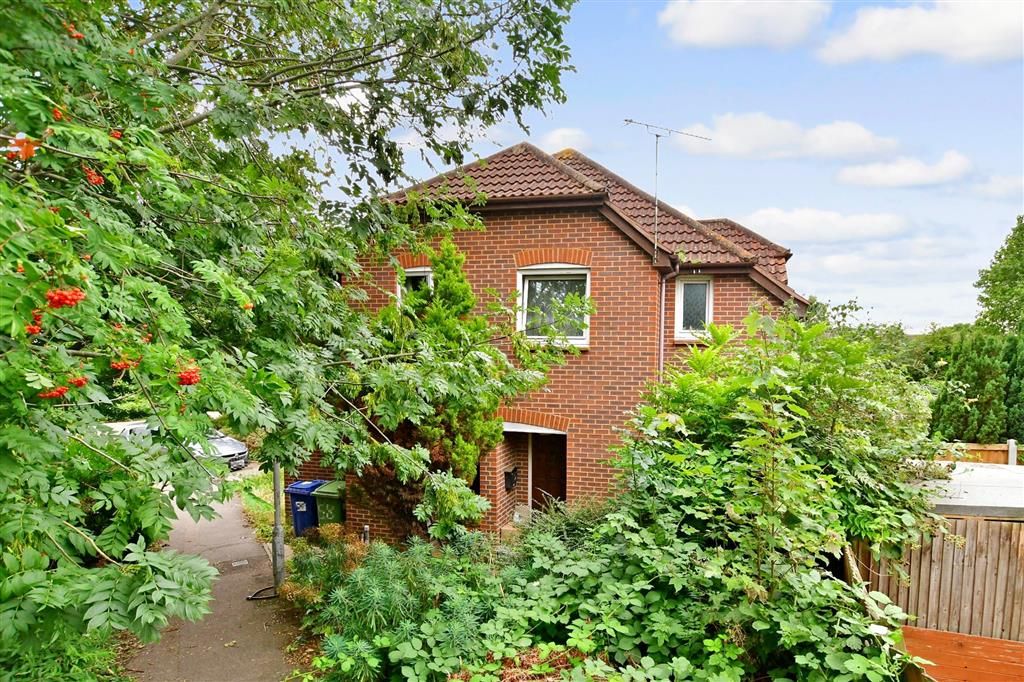 2 bed end terrace house for sale in Hugh Price Close, Murston