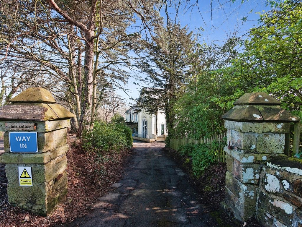 2 bed flat for sale in Stonestile Lane, Hastings TN35, £180,000 Zoopla