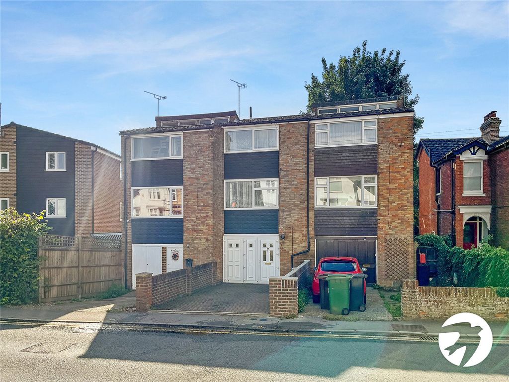 2 bed town house for sale in Lower Fant Road, Maidstone, Kent ME16 Zoopla