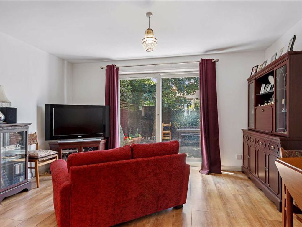 2 bed property for sale in Beeches Close, Penge, London SE20 Zoopla