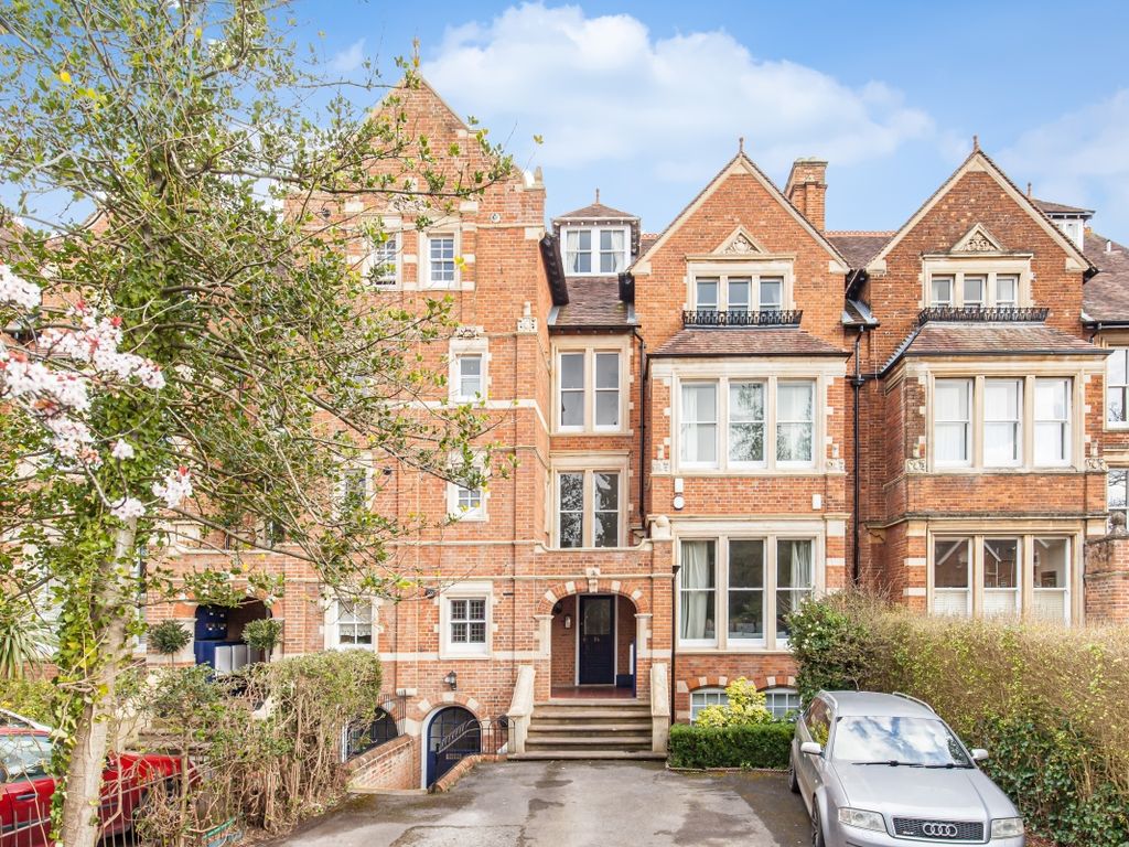 2 bed flat to rent in Banbury Road, Oxford OX2, £1,950 pcm Zoopla