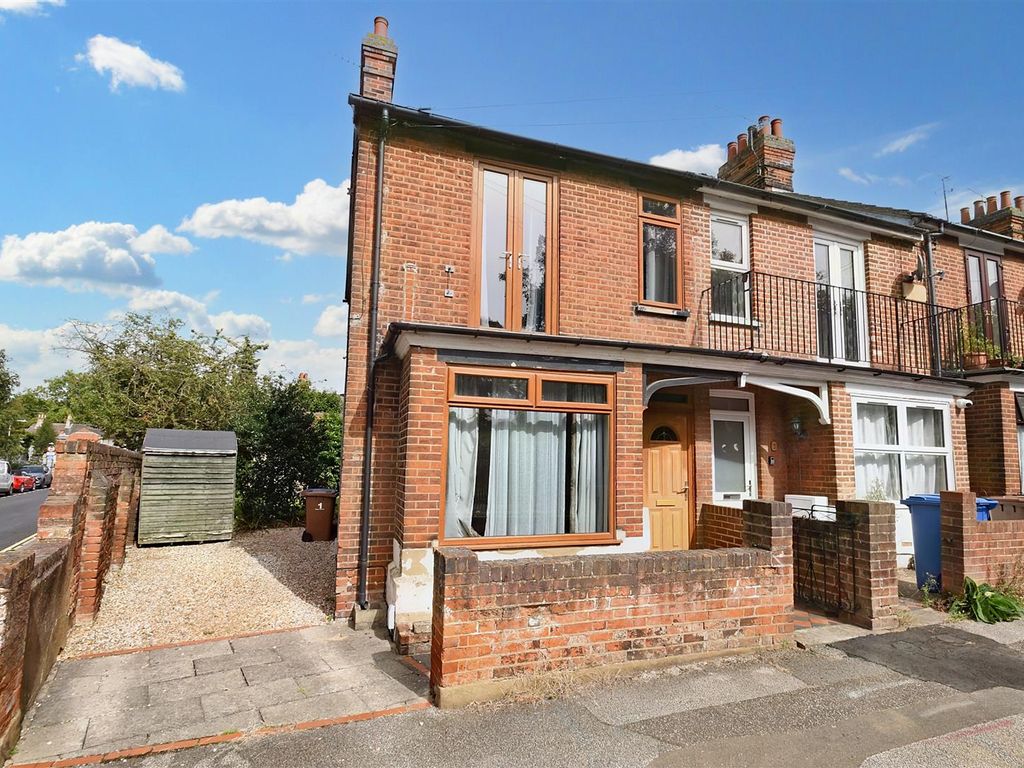 3 bed end terrace house for sale in Kings Avenue, Ipswich IP4, £190,000