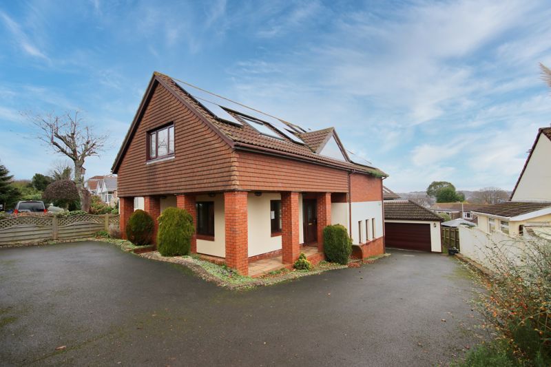 5 bed detached house for sale in Nut Bush Lane, Torquay TQ2, £650,000