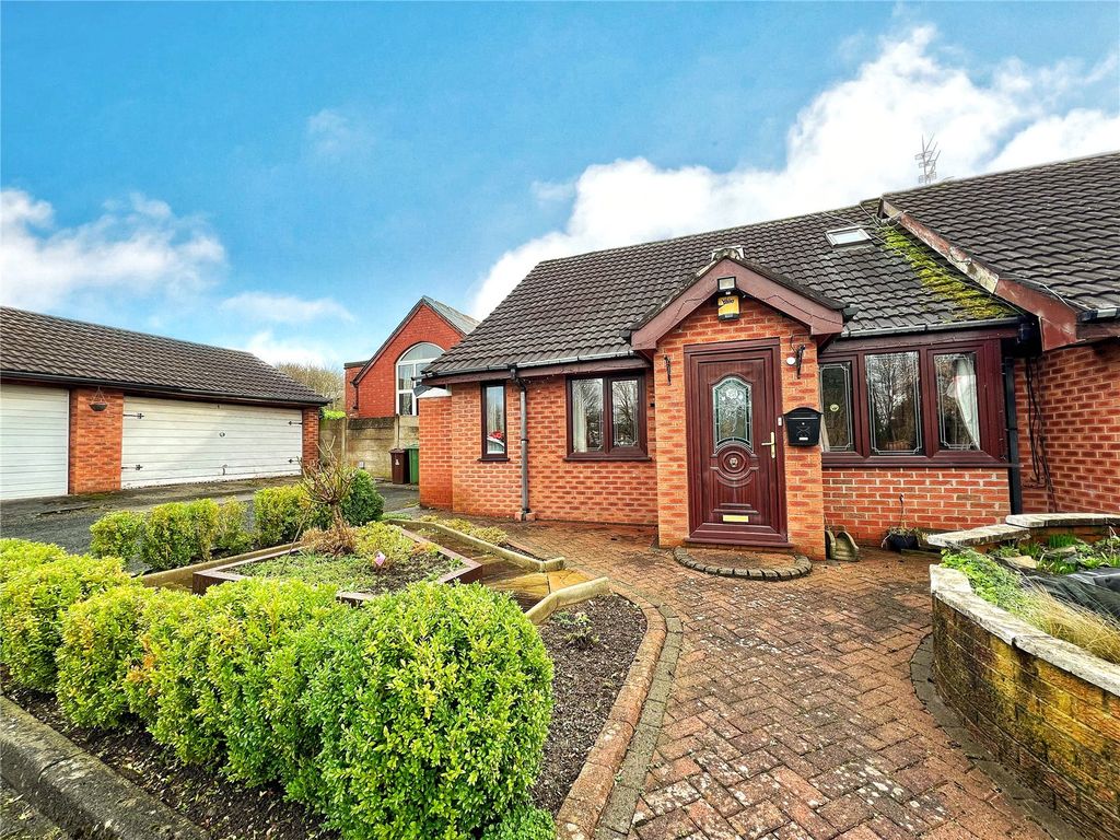 3 bed bungalow for sale in Ormonde Court, AshtonUnderLyne, Greater