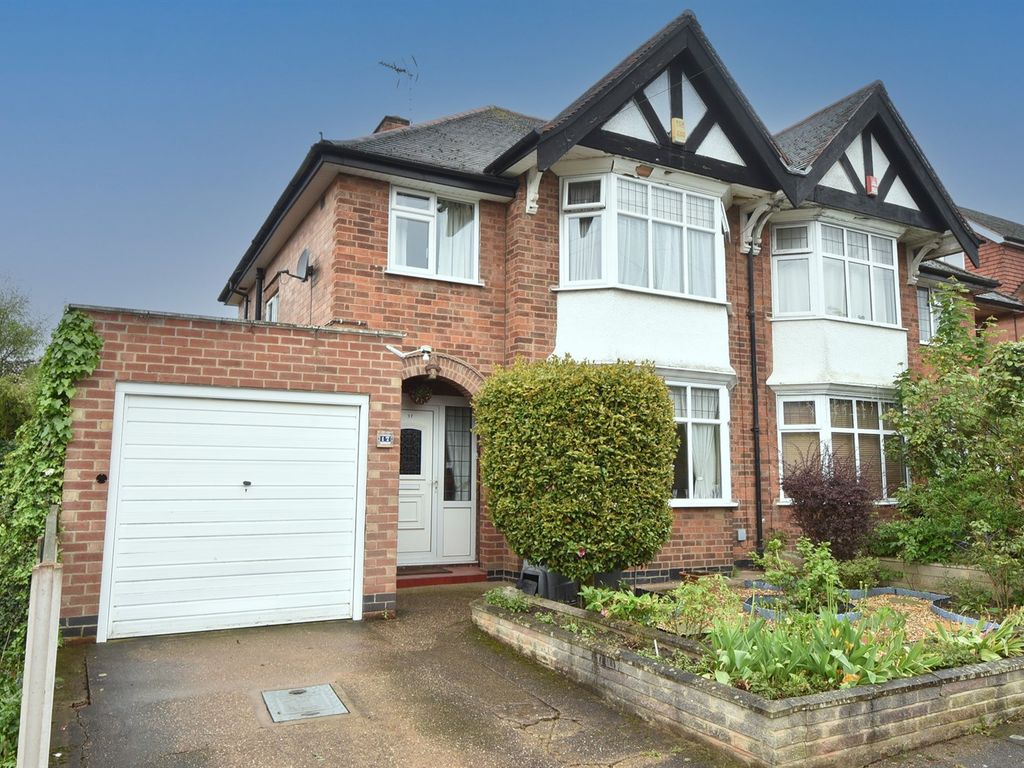 3 bed semidetached house for sale in Cumberland Avenue, Beeston NG9