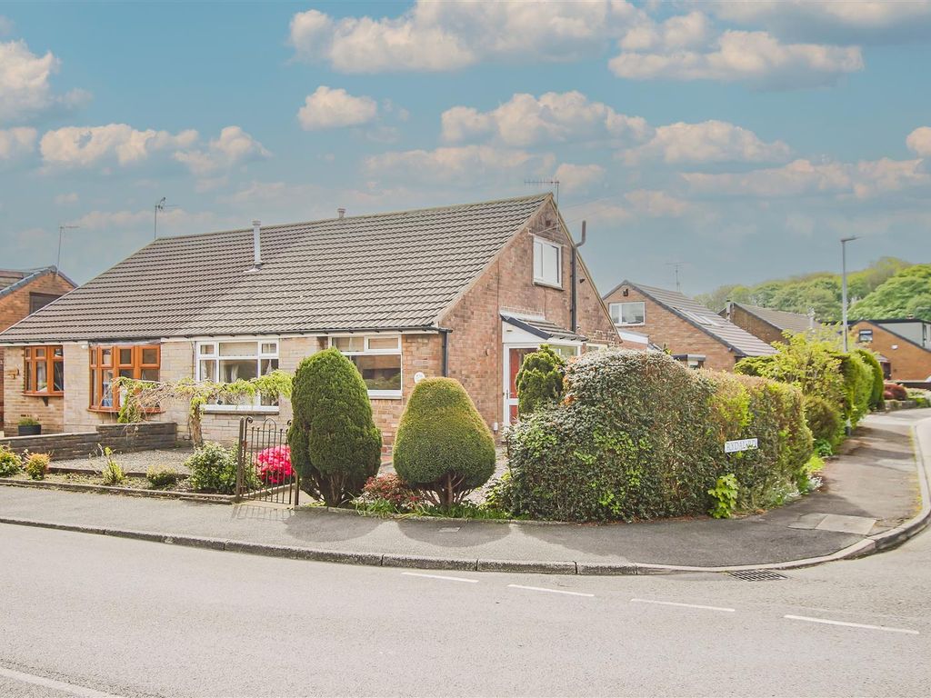 3 bed semidetached bungalow for sale in Grasmere Road, Haslingden