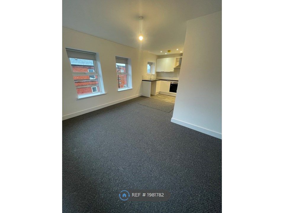 1 bed flat to rent in South Road, Waterloo, Liverpool L22, £700 pcm