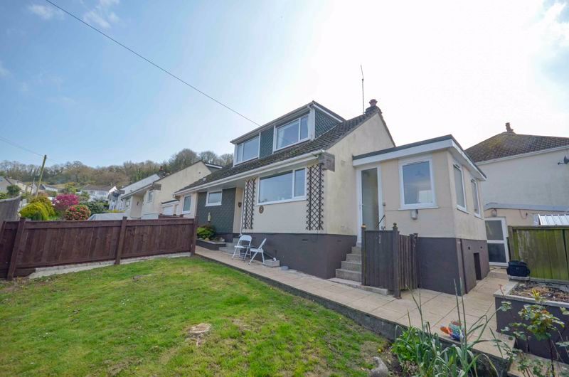 3 bed detached bungalow for sale in Milton Park, Brixham TQ5 Zoopla