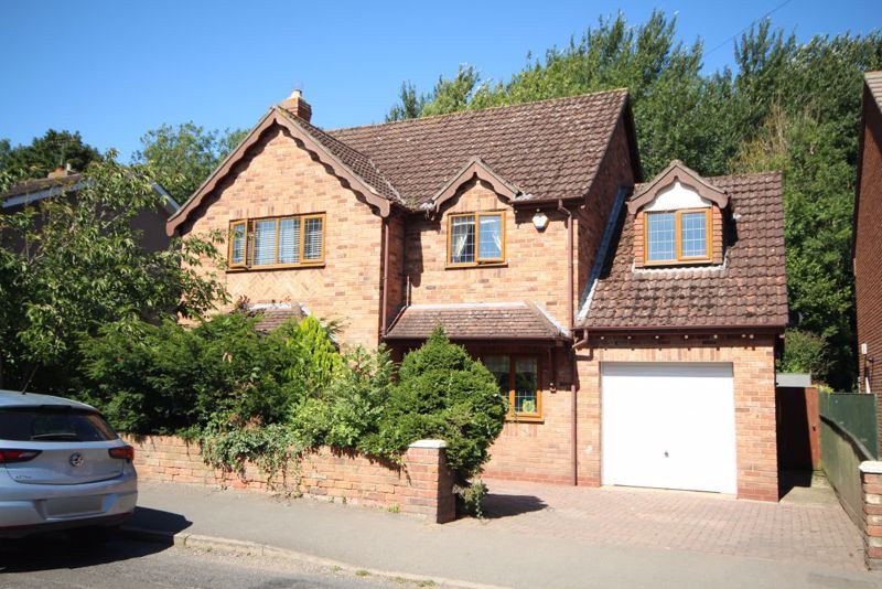 4 bed detached house for sale in Eastfield Road, Louth LN11, £395,000