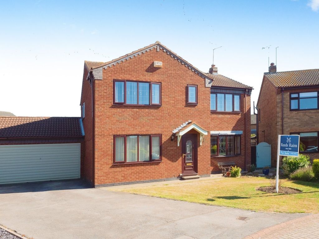 4 bed detached house for sale in Winston Close, Burstwick, Hull, East