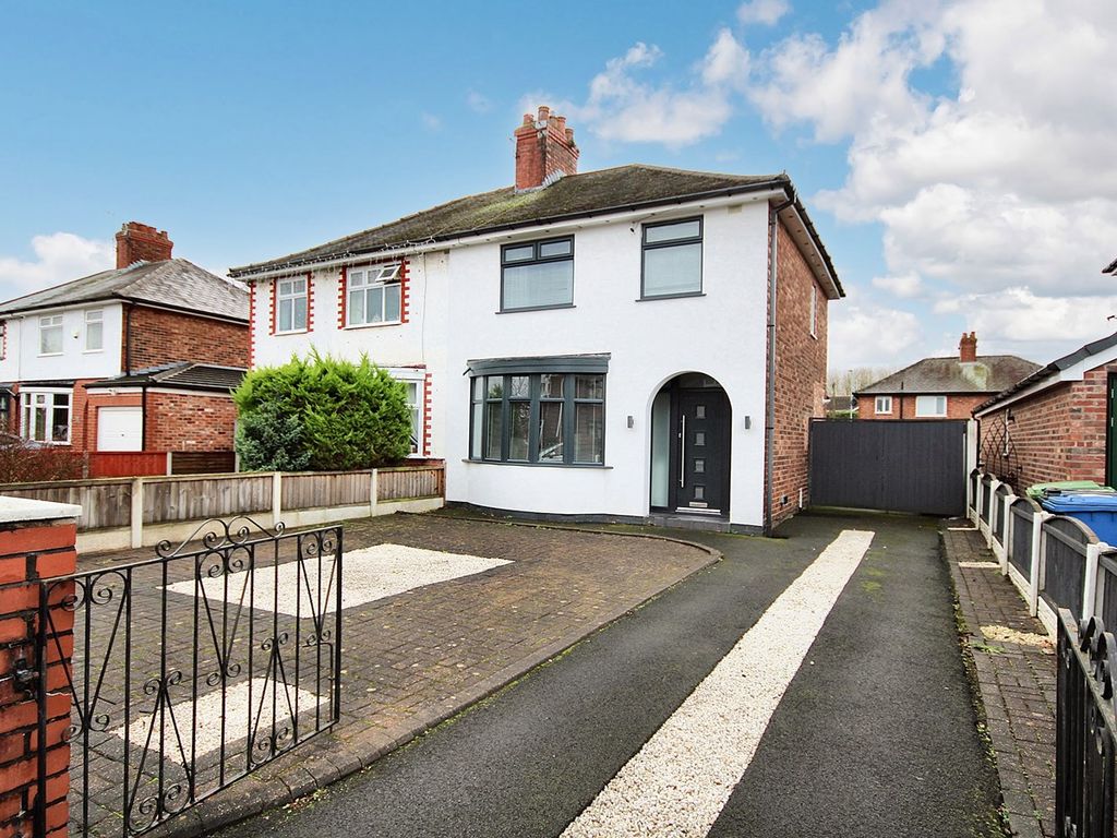 3 bed semidetached house for sale in Marina Avenue, Great Sankey