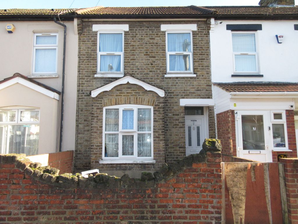 3 bed terraced house for sale in Lea Road, Southall UB2, £450,000 Zoopla