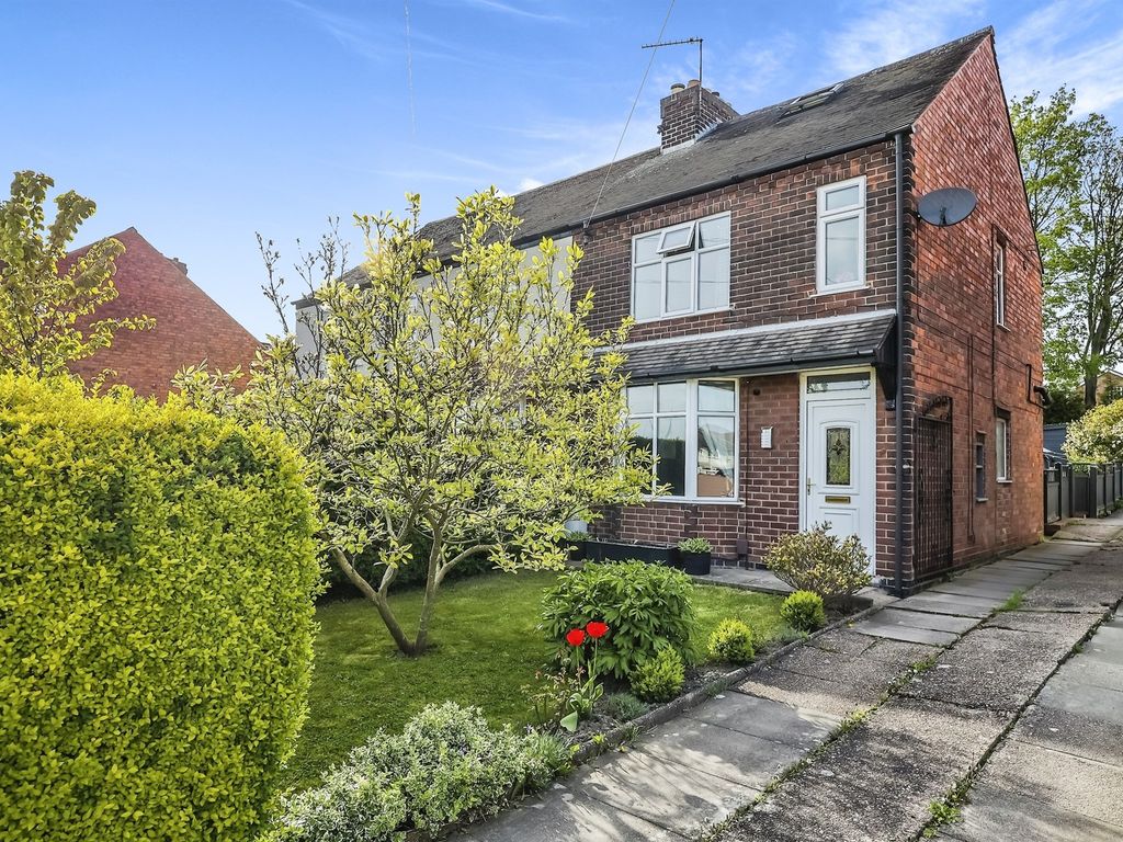 3 bed semidetached house for sale in Newthorpe Common, Newthorpe